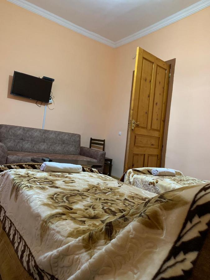 Hotel Kakhaberi Tetritskaro Eksteriør bilde